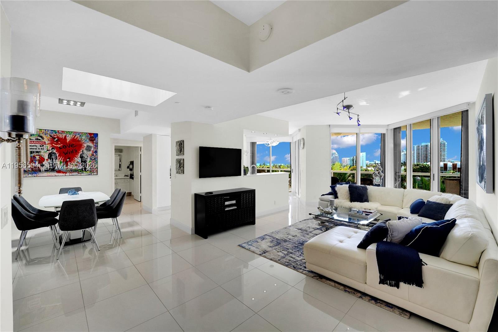 LHERMITAGE I CONDOMINIUM - Residential