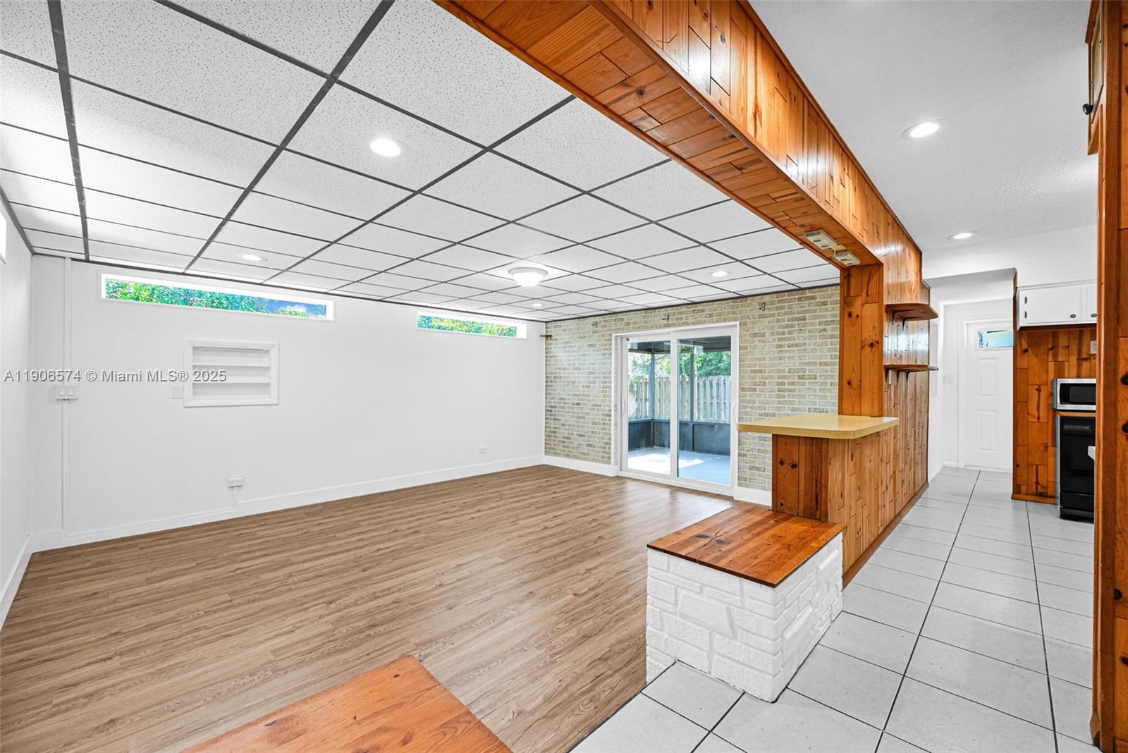 PLANTATION SUNRISE HEIGHT - Residential