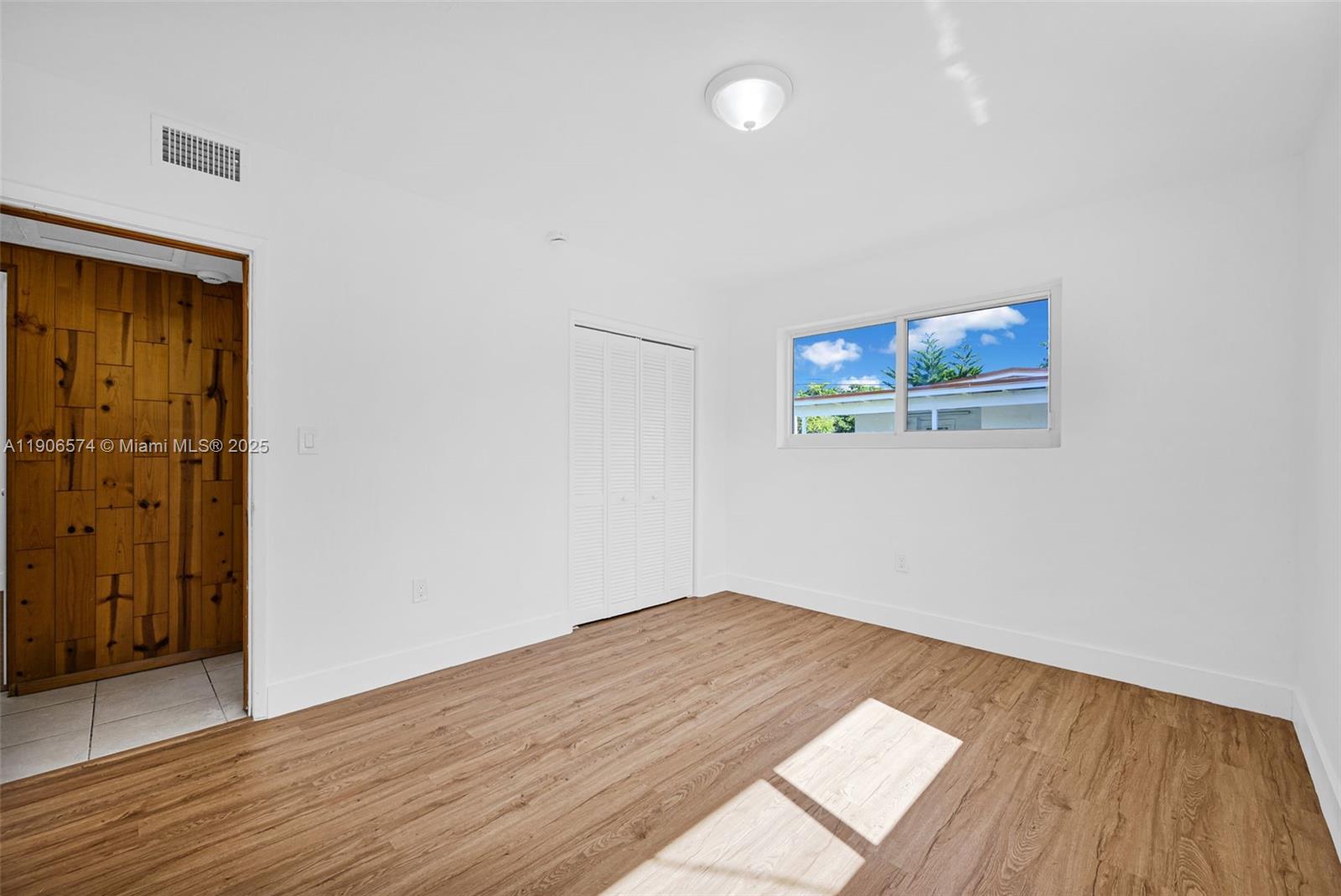 PLANTATION SUNRISE HEIGHT - Residential