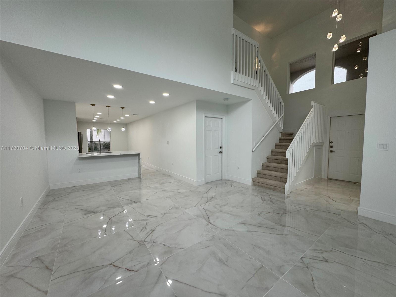 1470 Sweetbay Way