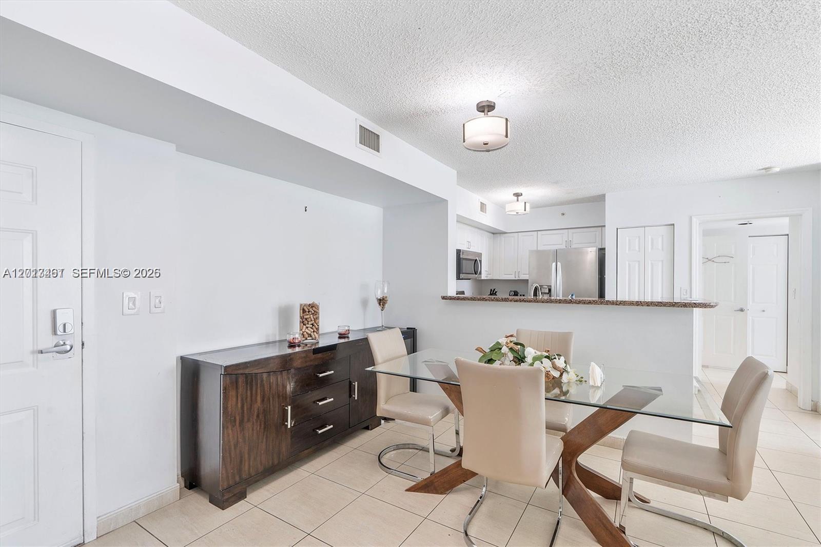 THE MARK ON BRICKELL COND - Residential Lease