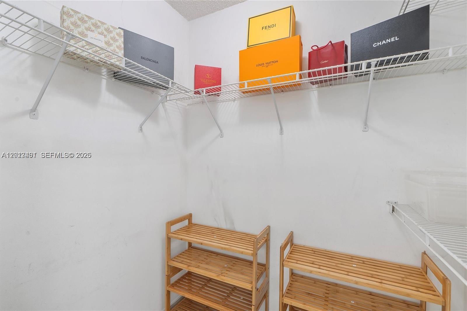 THE MARK ON BRICKELL COND - Residential Lease