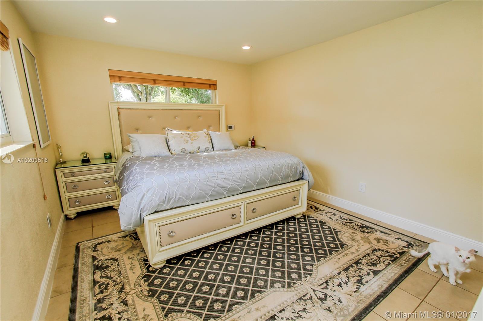 Glendale Manor - Residential