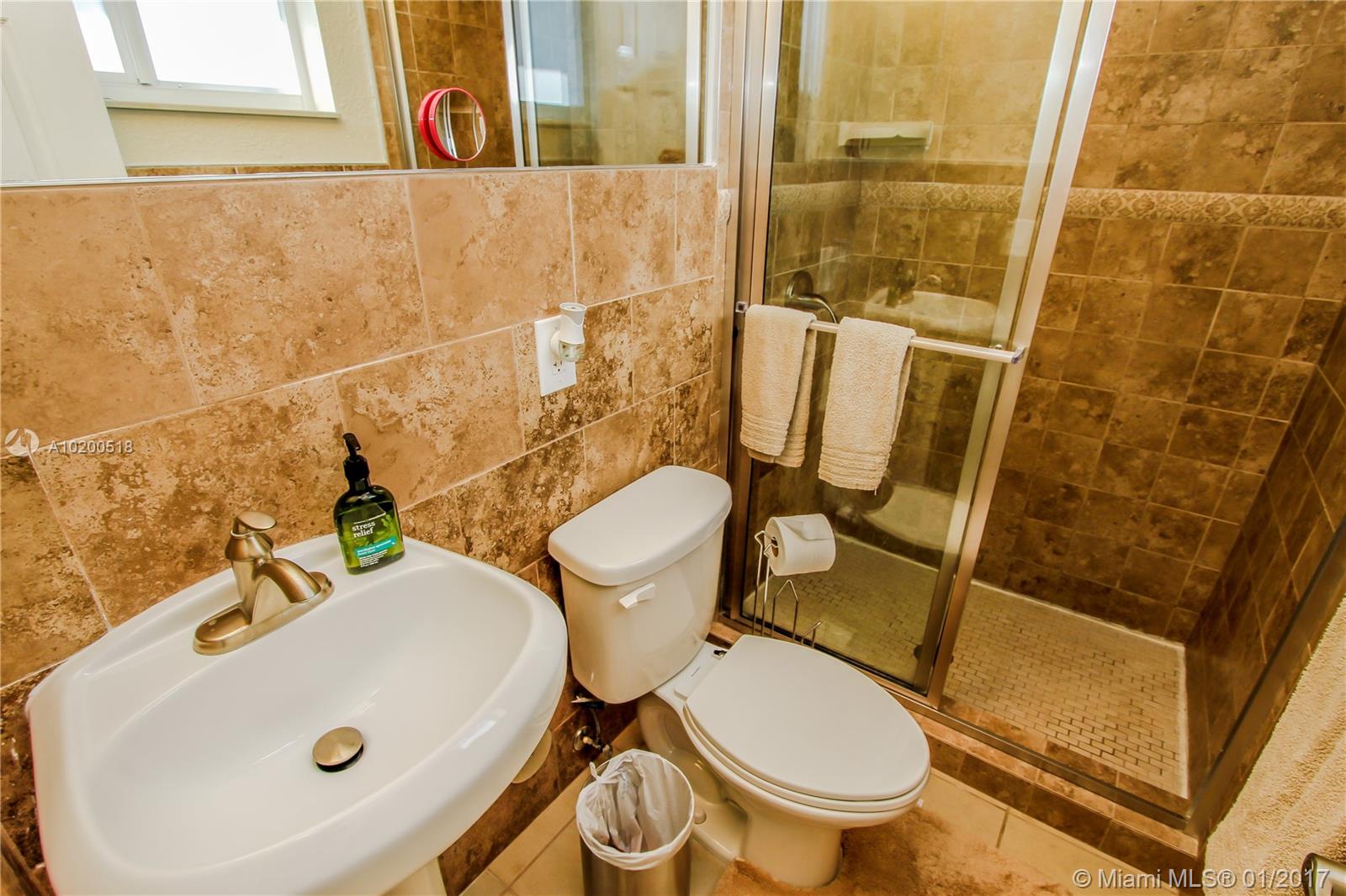 Glendale Manor - Residential