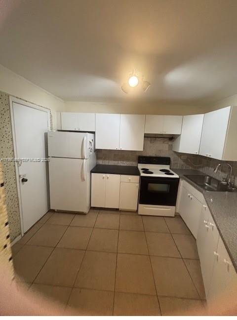 JADE WINDS GROUP ALLAMAND - Residential Lease