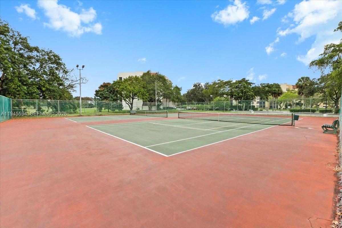 S & R OF INVERRARY - Residential