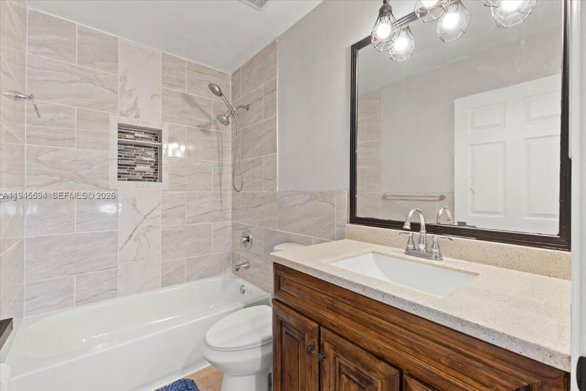 S & R OF INVERRARY - Residential