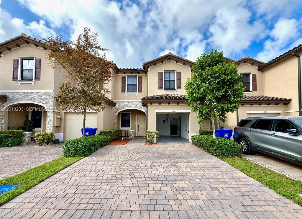 Photo of 5408 SW 14th Ct, North Lauderdale, FL 33068 (MLS # A12018203)