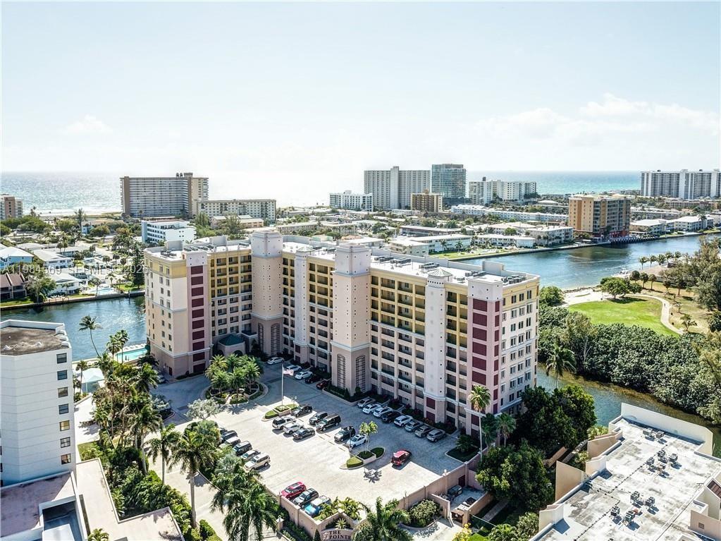 POINTE @ POMPANO BEACH CO - Residential