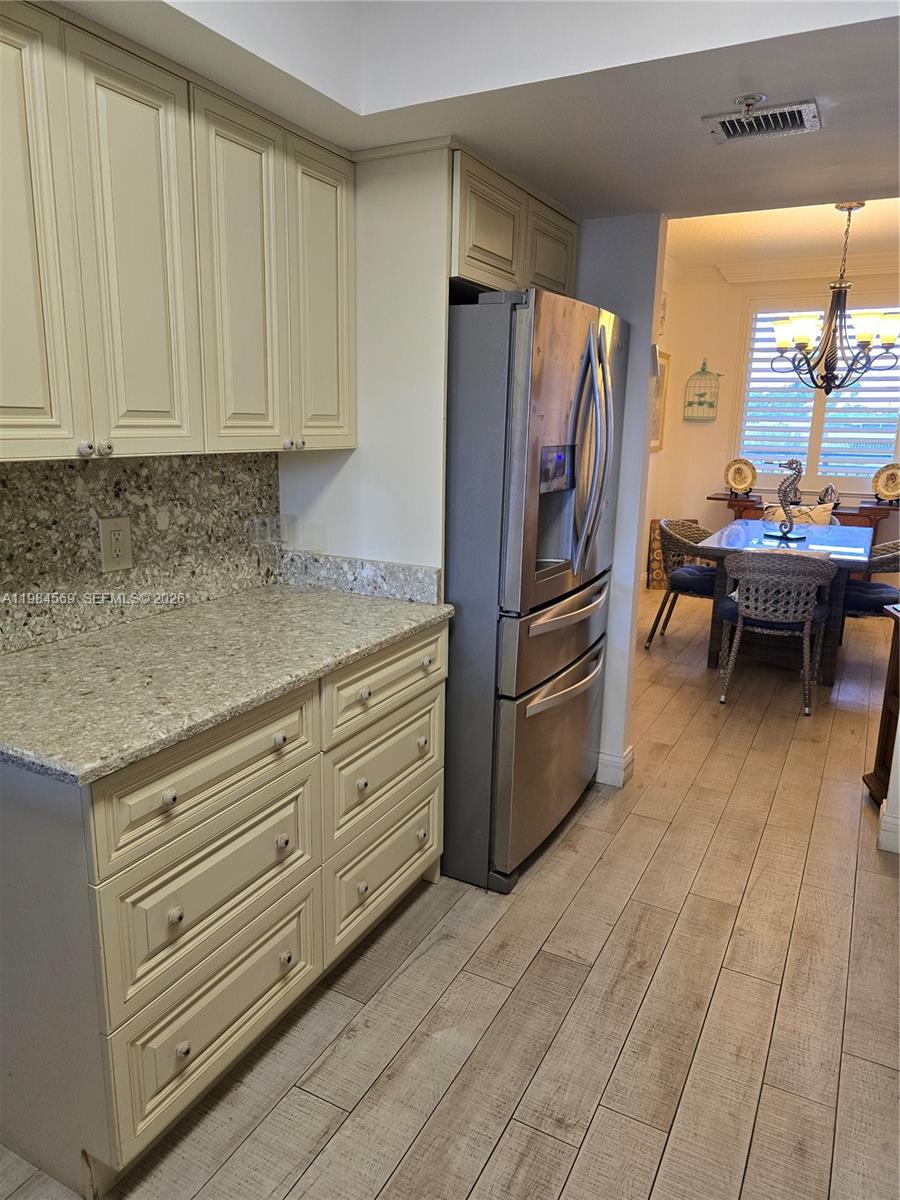 2880 NE 14th St Cswy 311