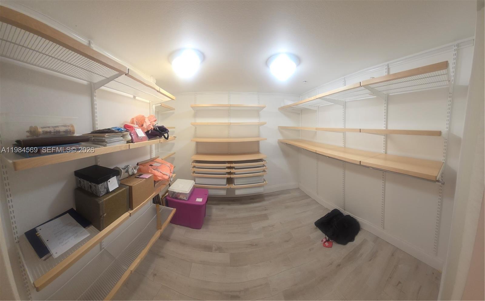 POINTE @ POMPANO BEACH CO - Residential