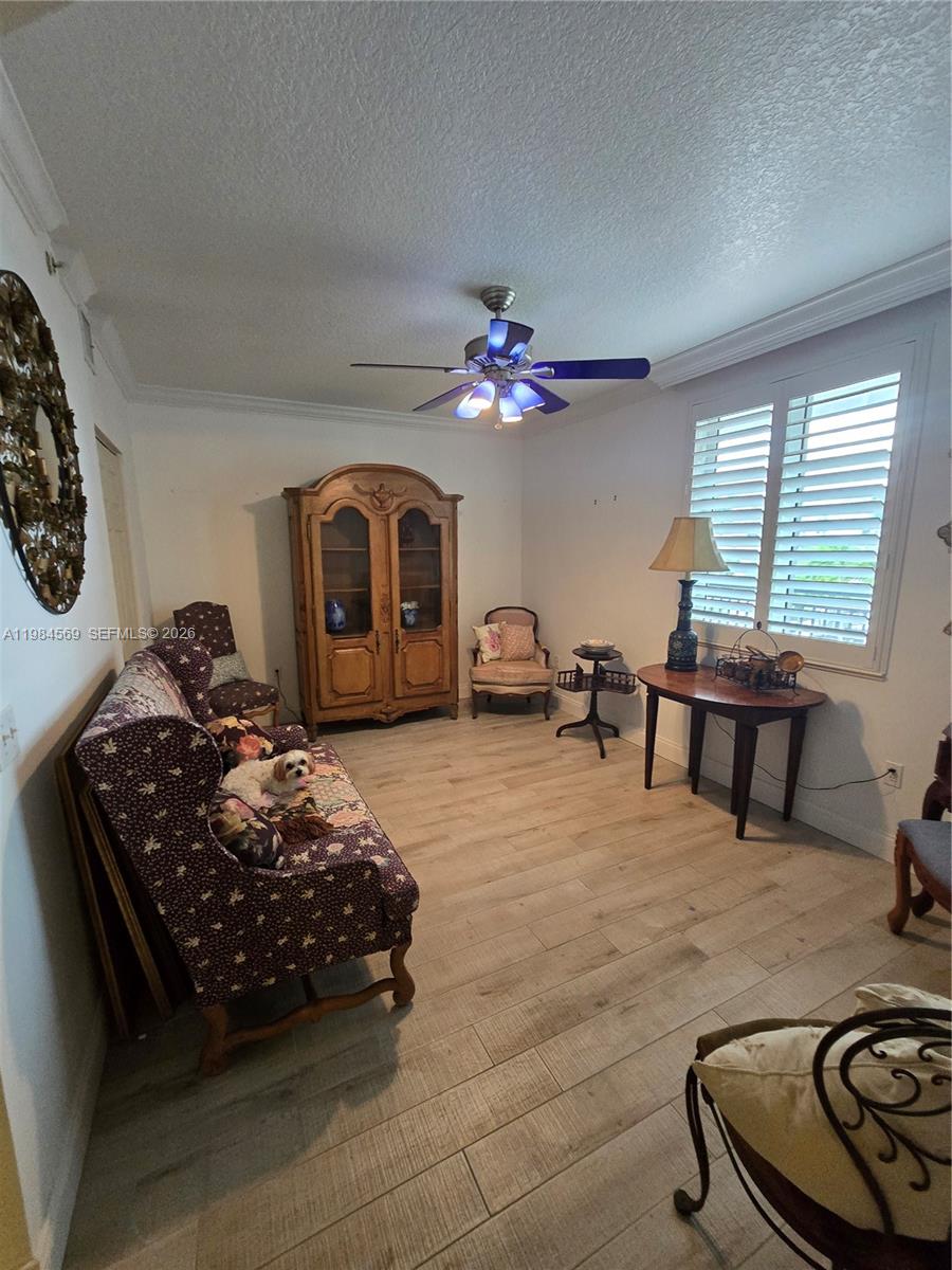 POINTE @ POMPANO BEACH CO - Residential