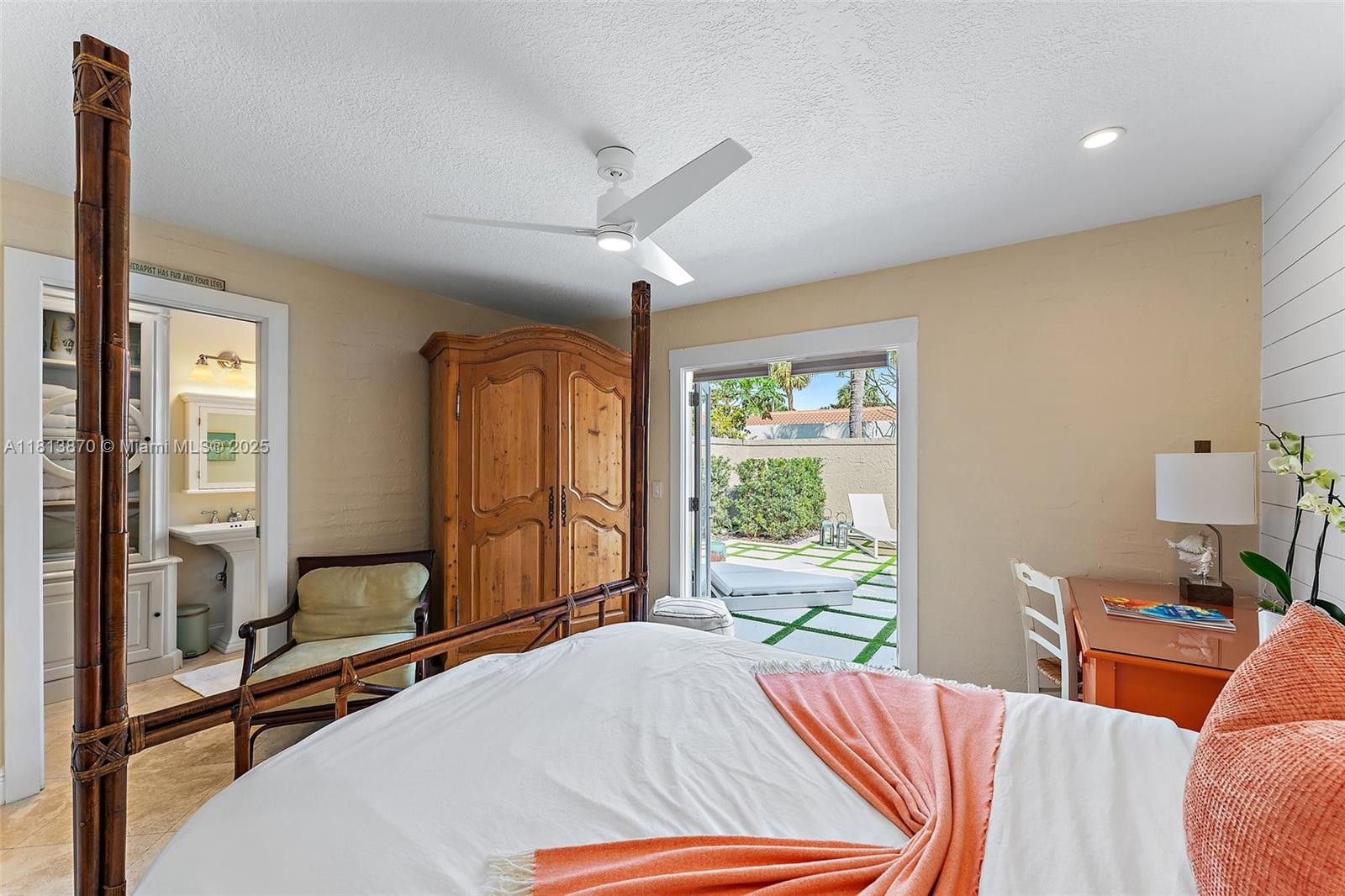 OCEAN WALK PLACE PH III - Residential
