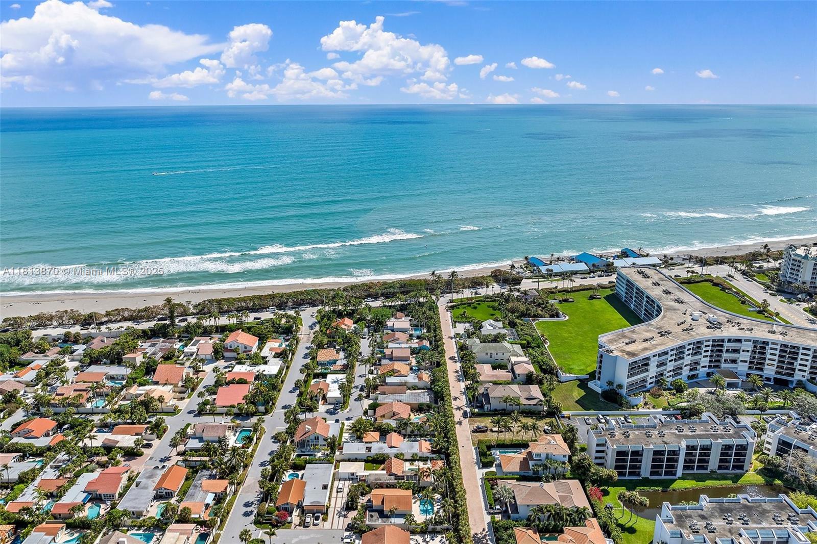 OCEAN WALK PLACE PH III - Residential