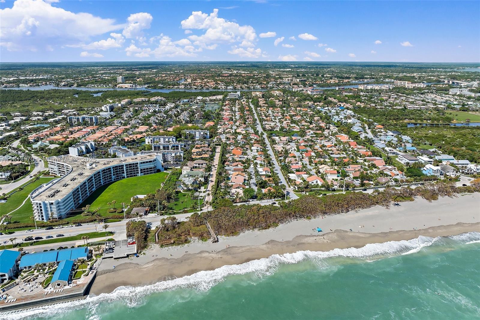 OCEAN WALK PLACE PH III - Residential