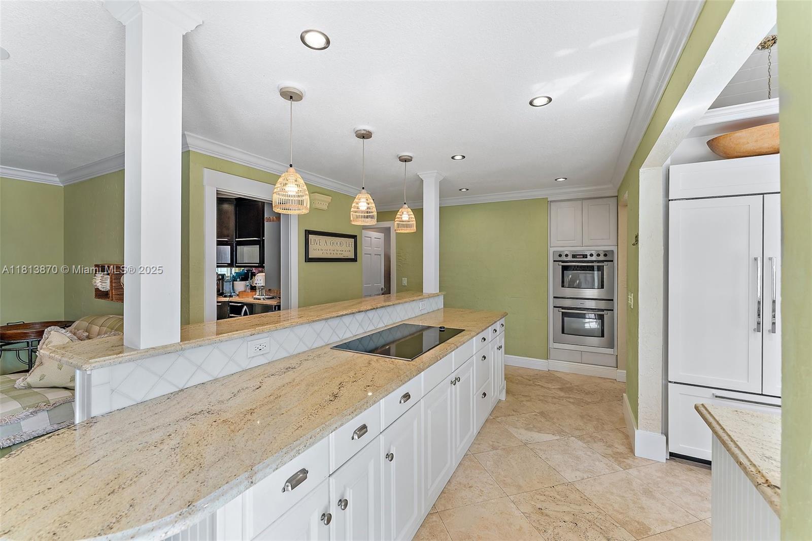 OCEAN WALK PLACE PH III - Residential
