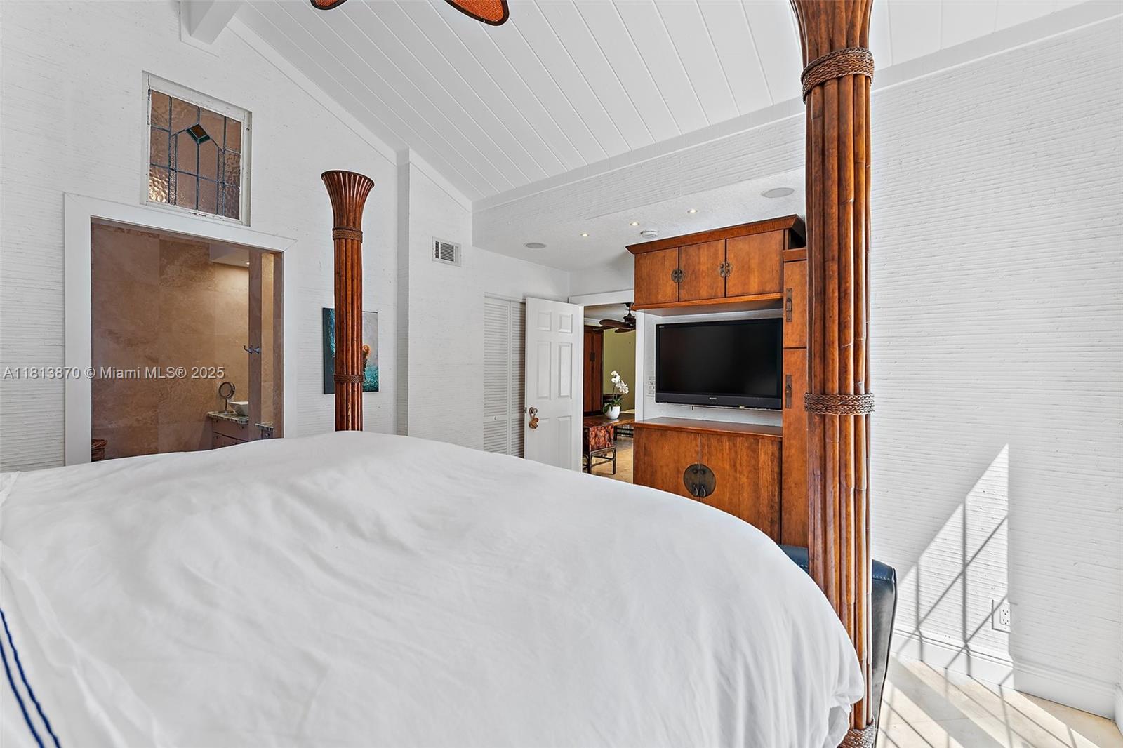 OCEAN WALK PLACE PH III - Residential