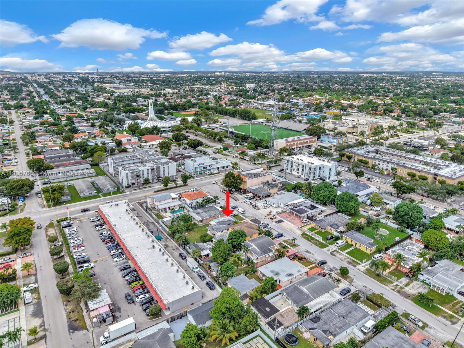 SUB OF PB 7-113 - Residential