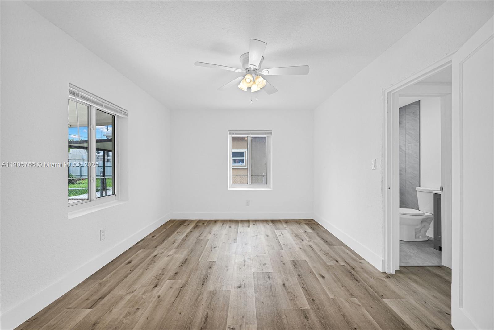 SUB OF PB 7-113 - Residential