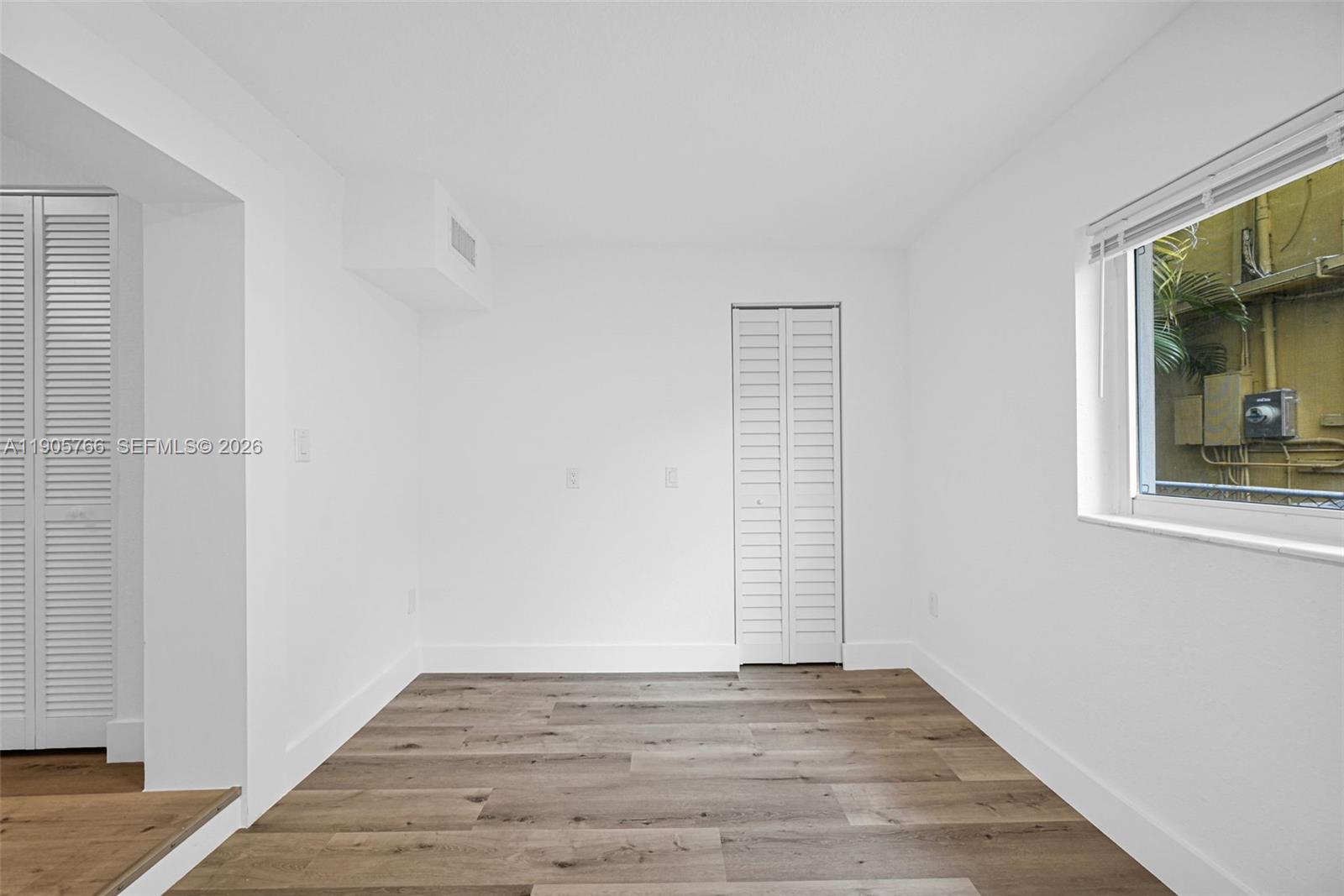 SUB OF PB 7-113 - Residential