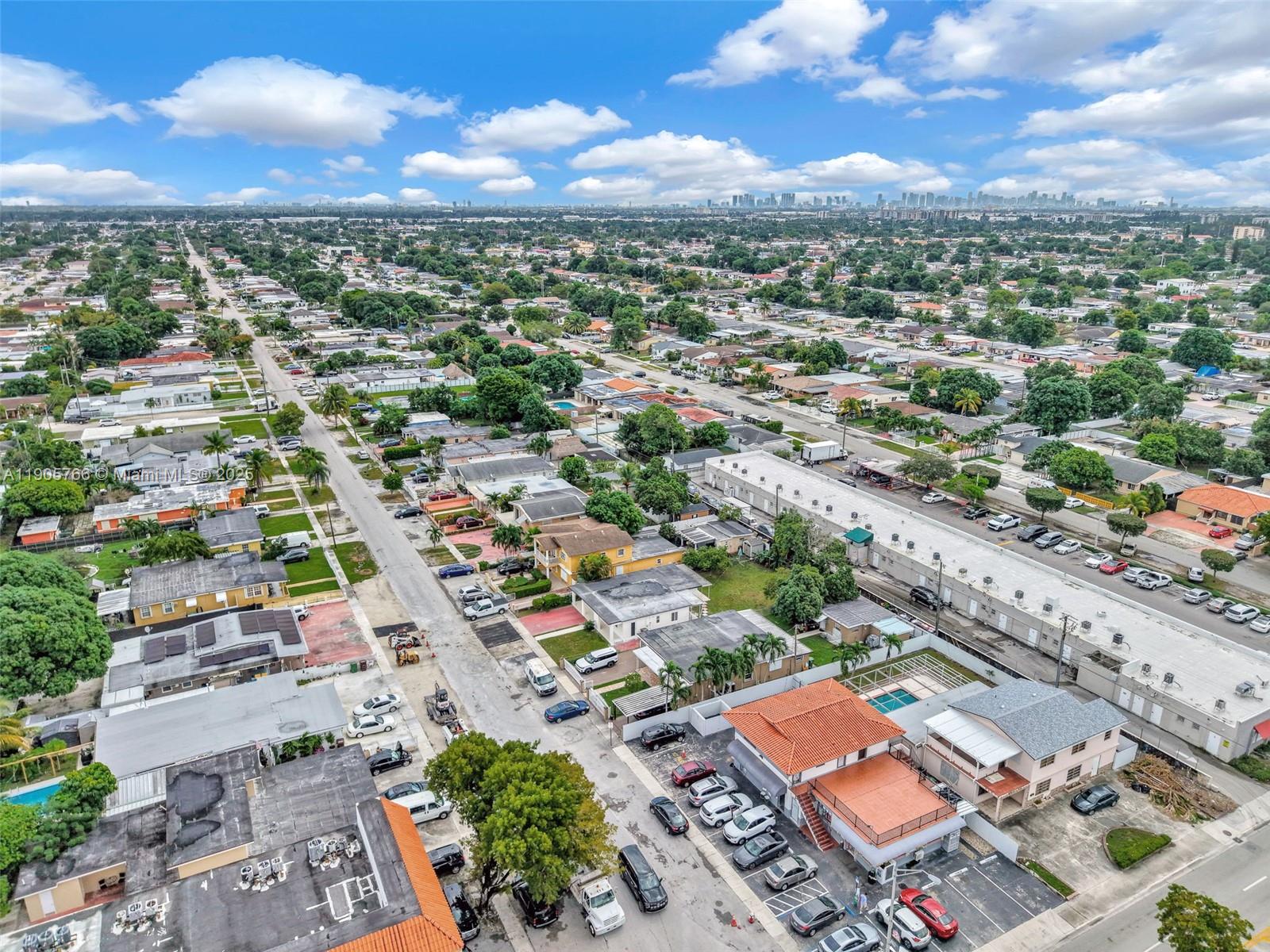 SUB OF PB 7-113 - Residential