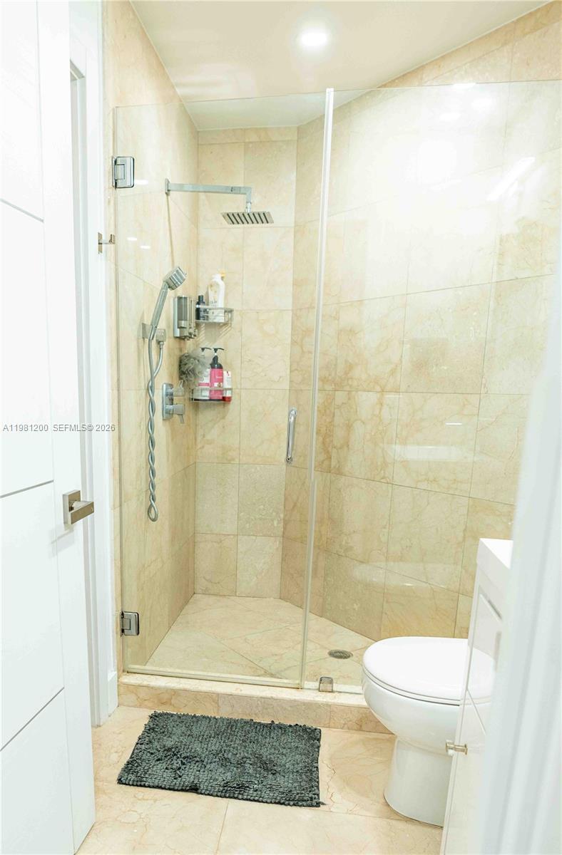 DORAL COLONY PHASE 2 - Residential Lease