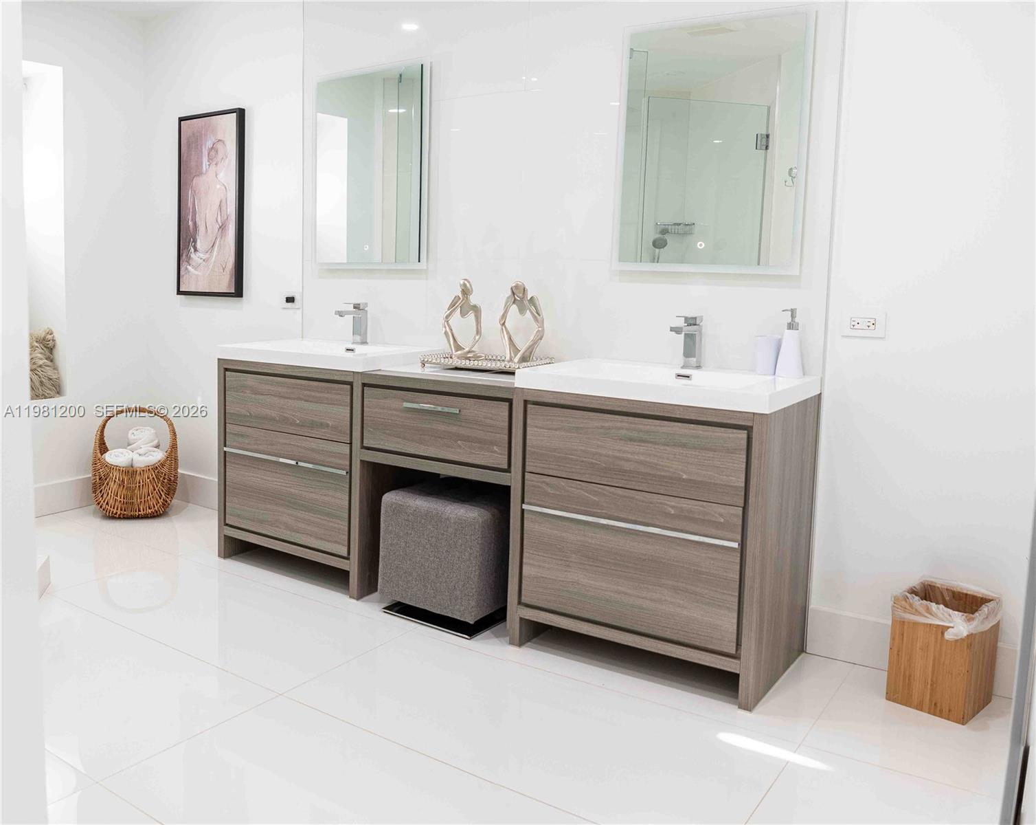 DORAL COLONY PHASE 2 - Residential Lease