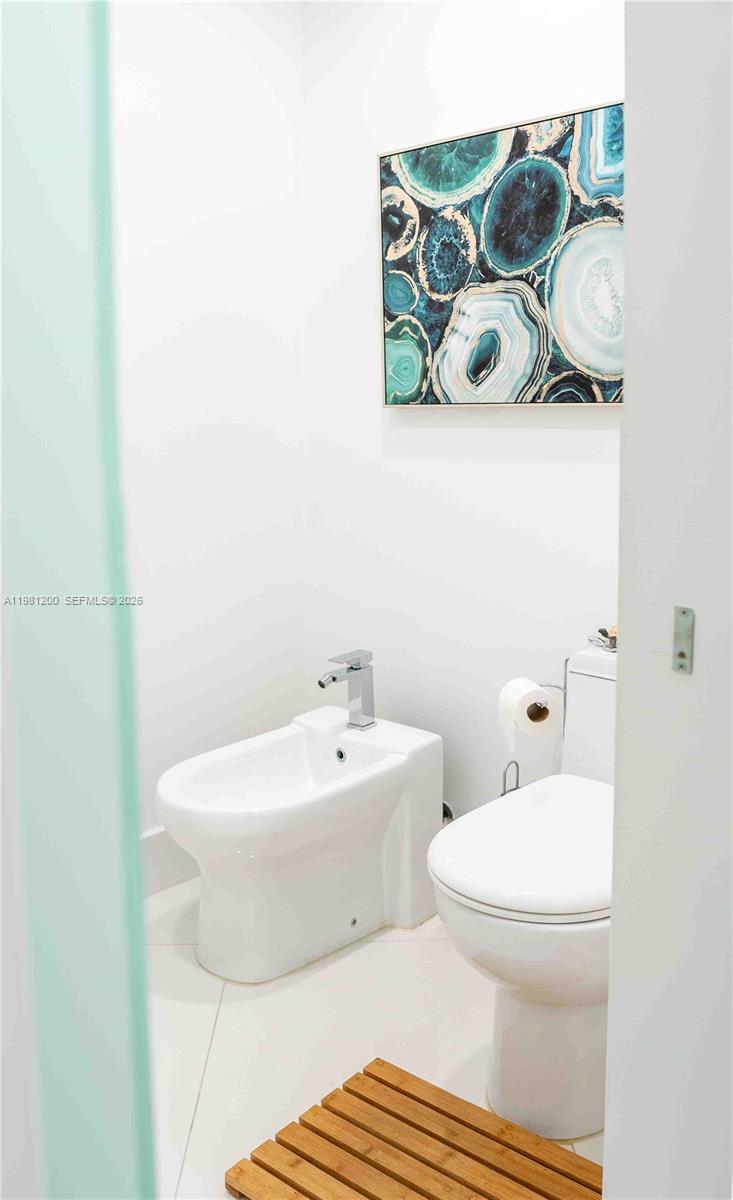 DORAL COLONY PHASE 2 - Residential Lease