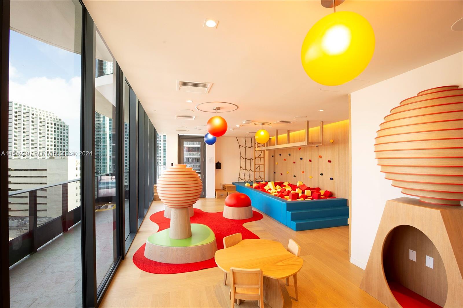 BRICKELL FLATIRON CONDO - Residential