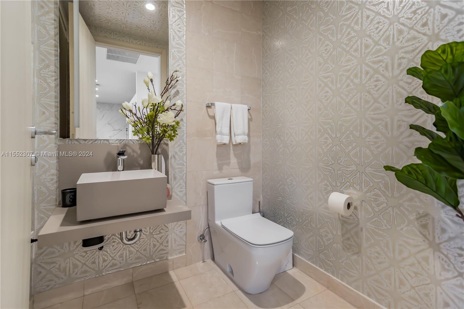 BRICKELL FLATIRON CONDO - Residential