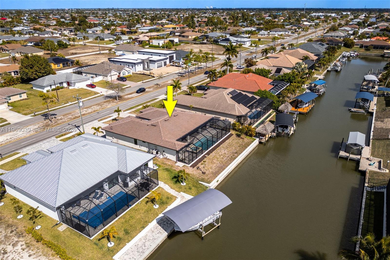 CAPE CORAL - Residential