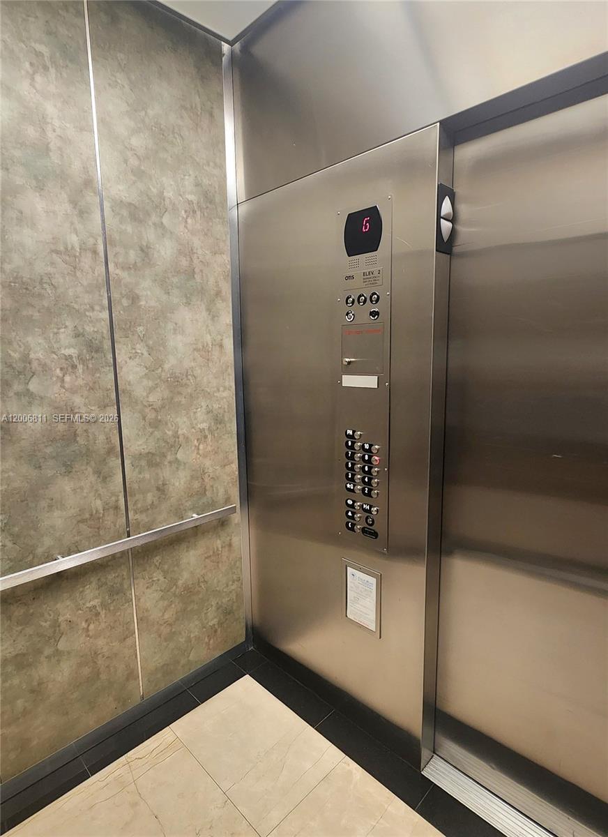 EDGEWATER LOFTS CONDO - Residential