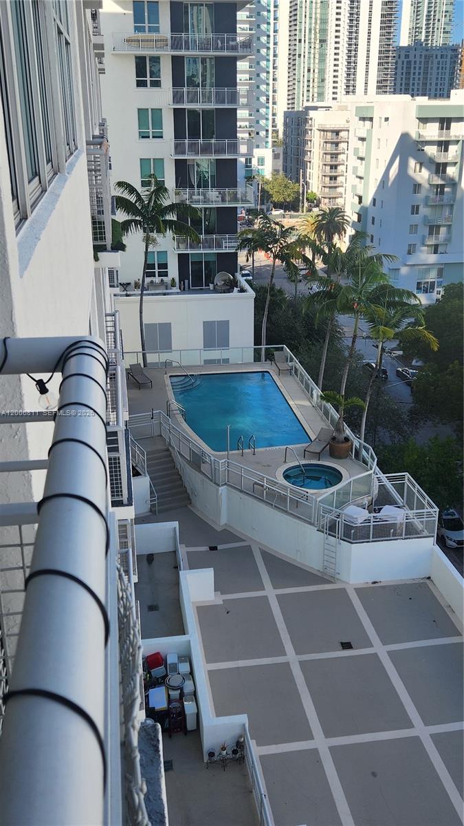 EDGEWATER LOFTS CONDO - Residential