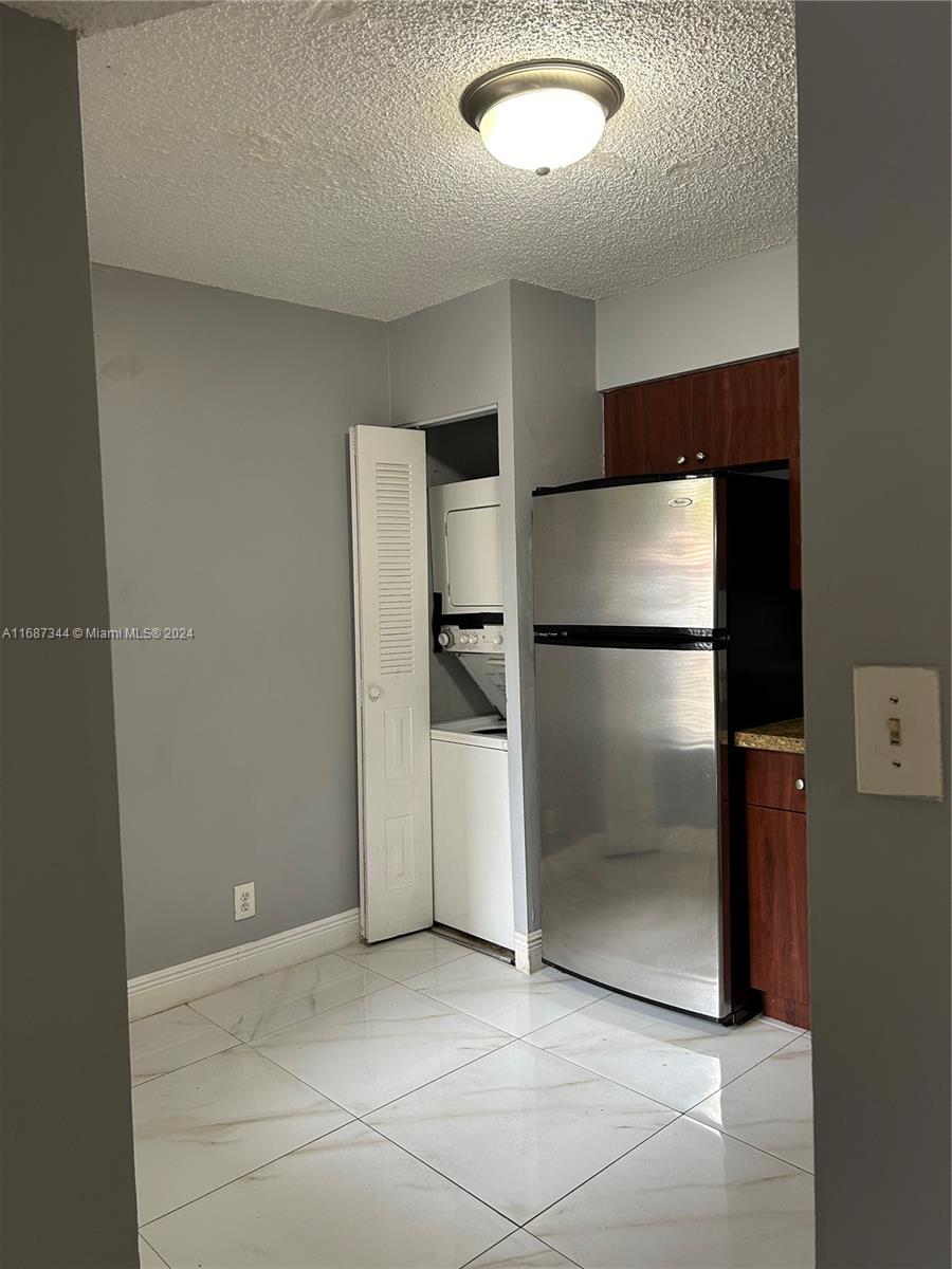 PARC VISTA CONDO - Residential Lease