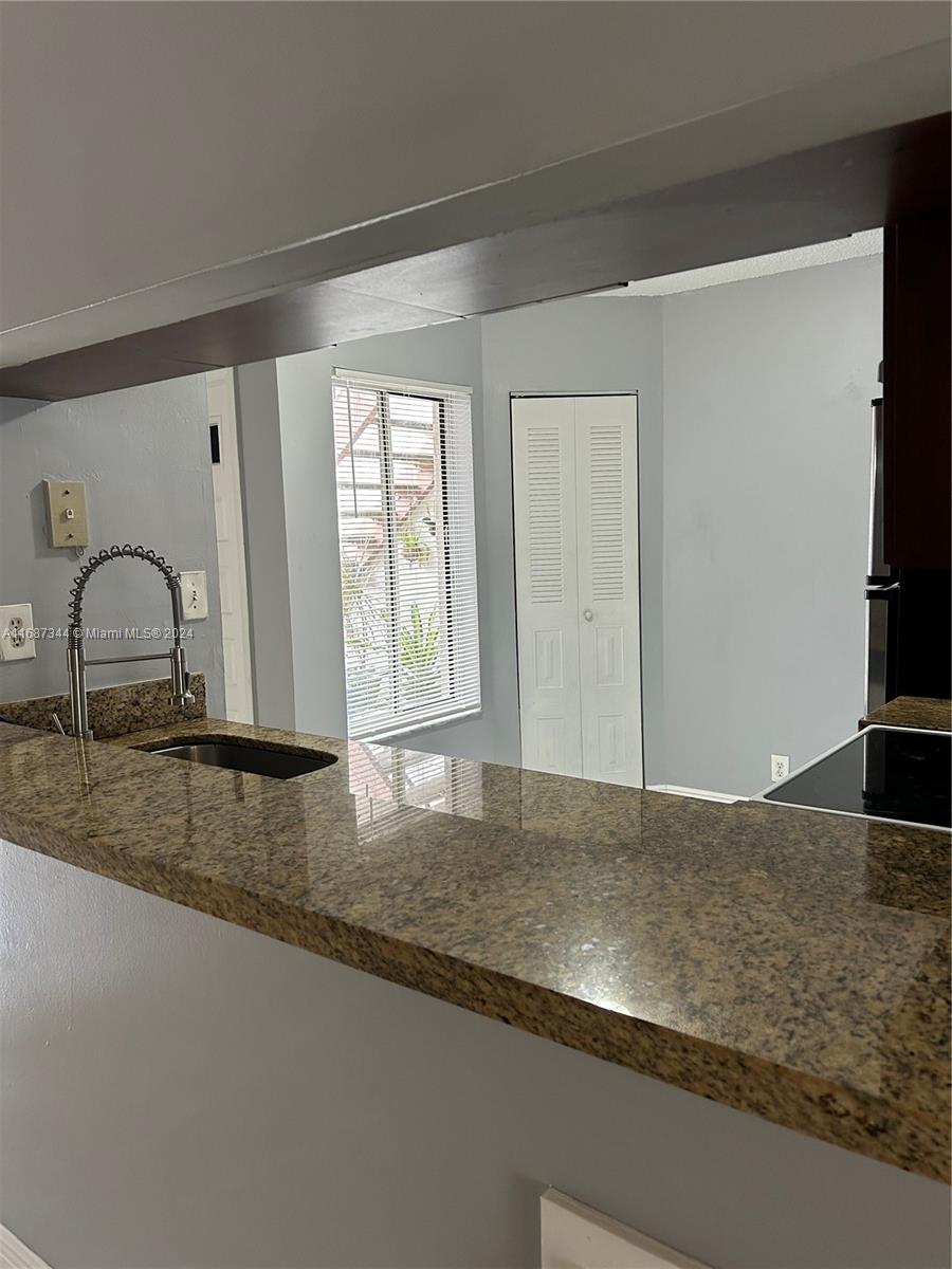 PARC VISTA CONDO - Residential Lease