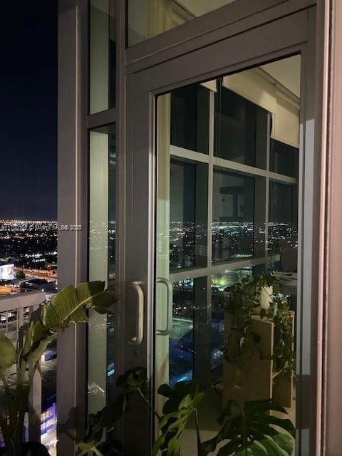 FOUR MIDTOWN MIAMI CONDO - Residential