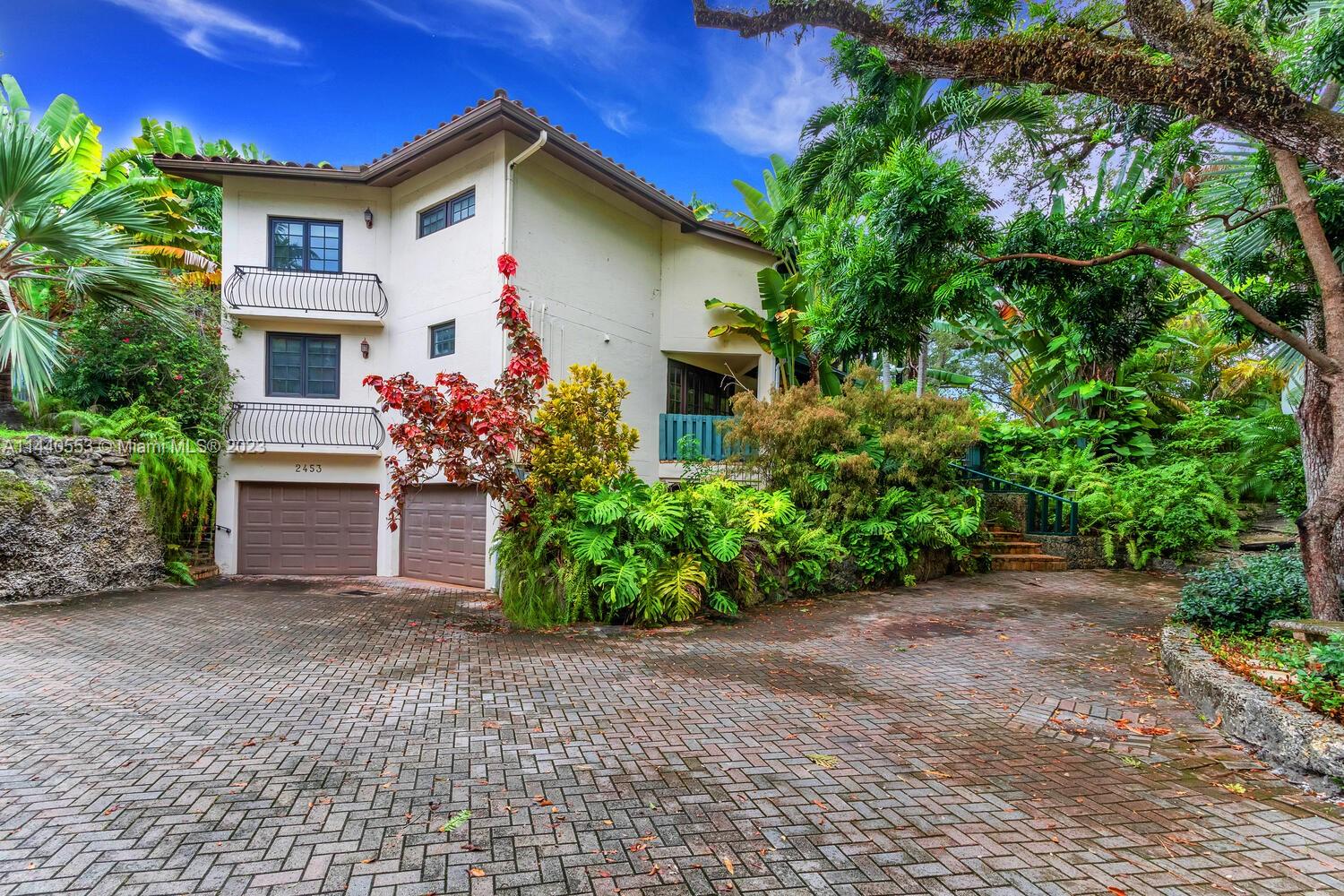 BAYSHORE VIEW - Residential