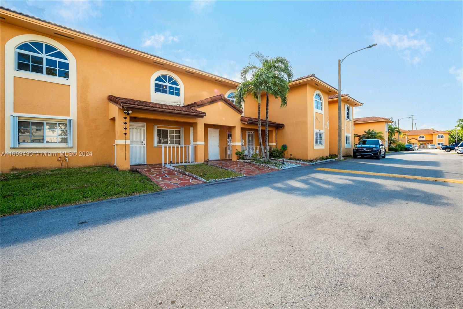 Property for Sale at 3518 W 80th St 202-49, Hialeah, Miami-Dade County, Florida - Bedrooms: 2 
Bathrooms: 2  - $308,000