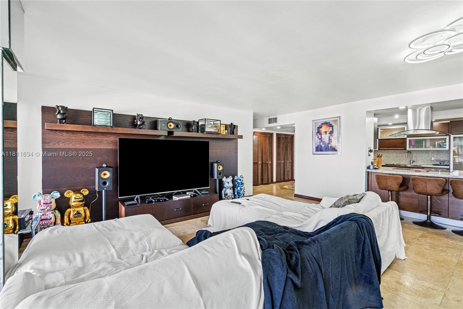 CRICKET CLUB CONDO - Residential Lease