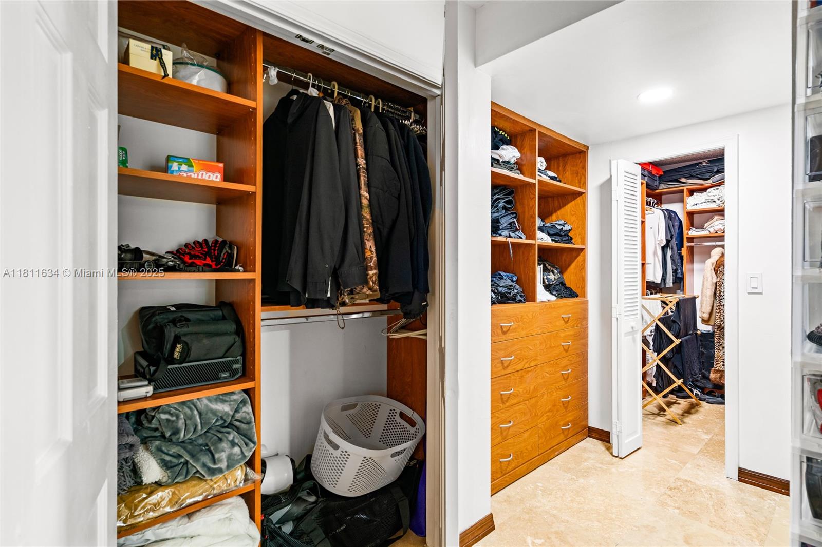 CRICKET CLUB CONDO - Residential Lease