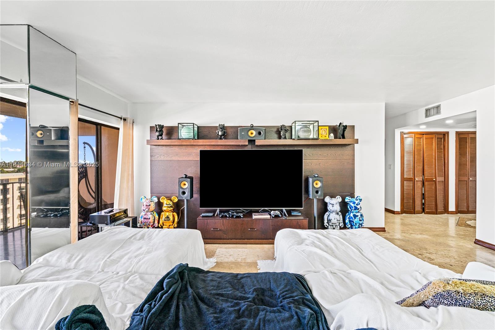 CRICKET CLUB CONDO - Residential Lease