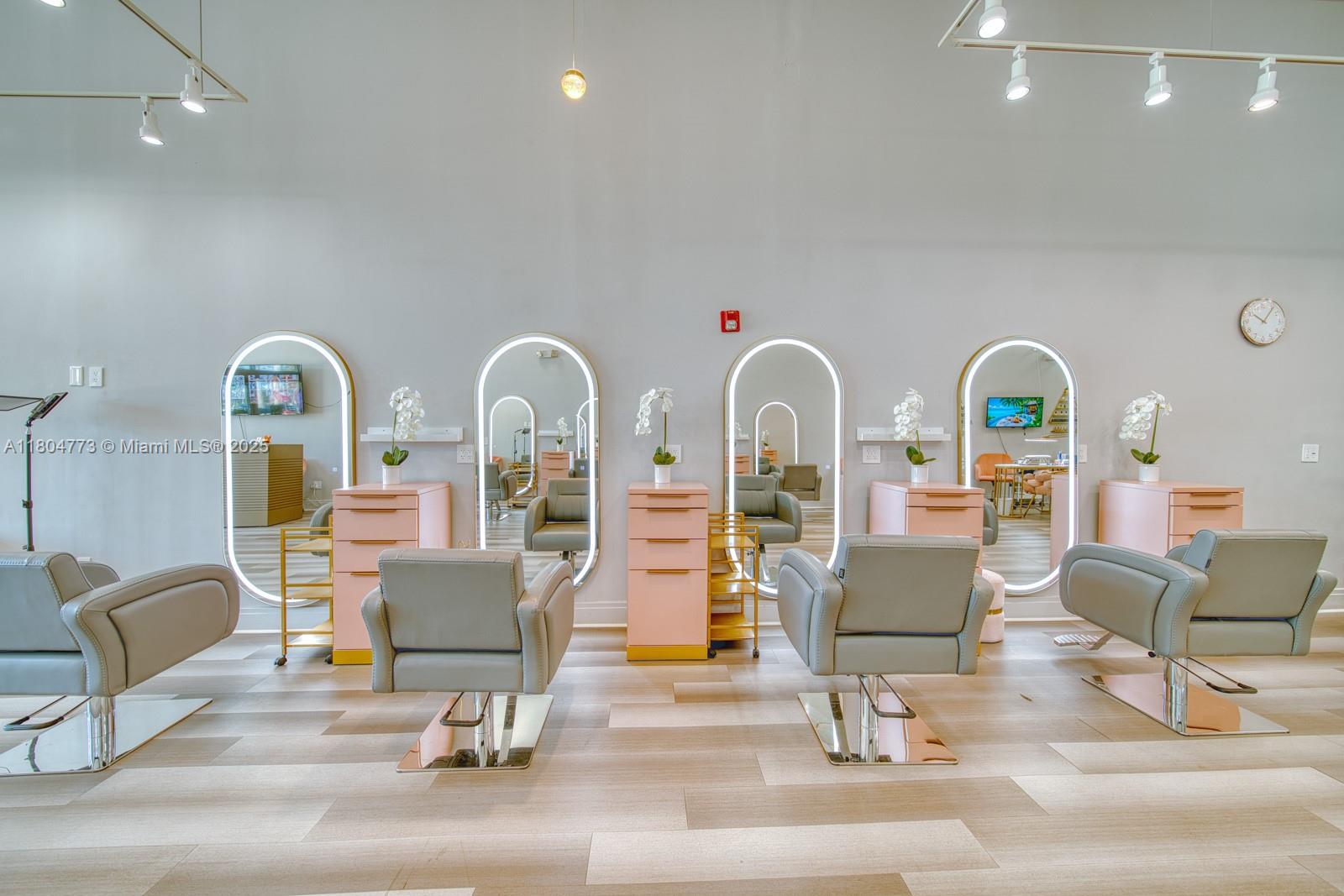 Full Service Beauty Salon For Sale In Hallandale Beach
