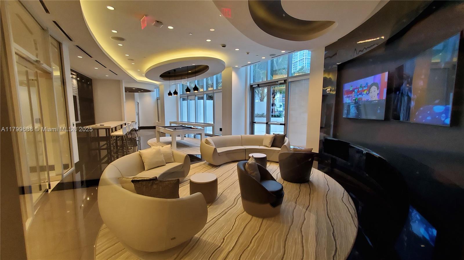 Paramount Miami World Cent - Residential