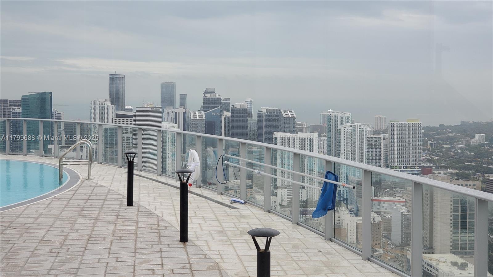 Paramount Miami World Cent - Residential