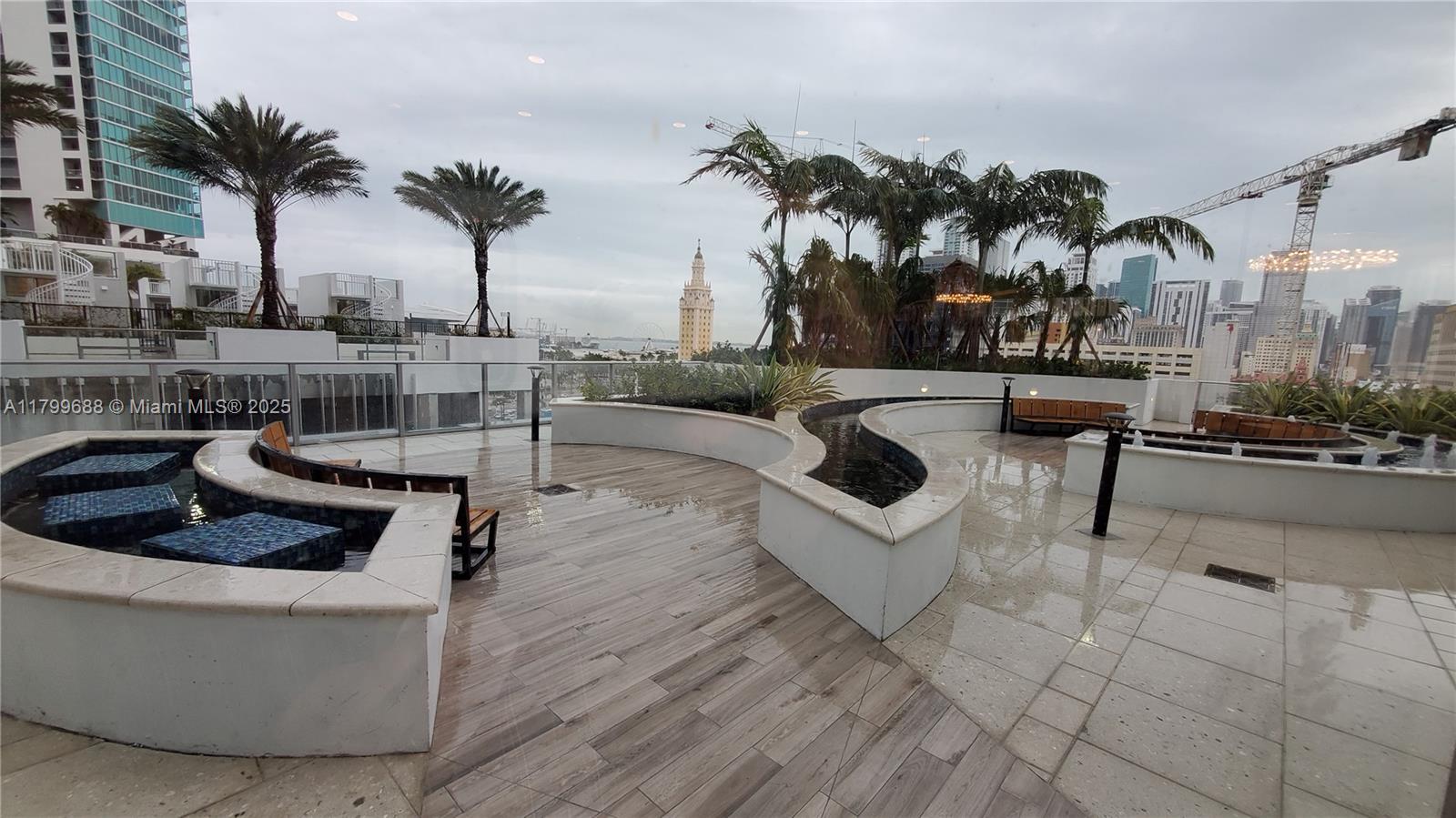 Paramount Miami World Cent - Residential