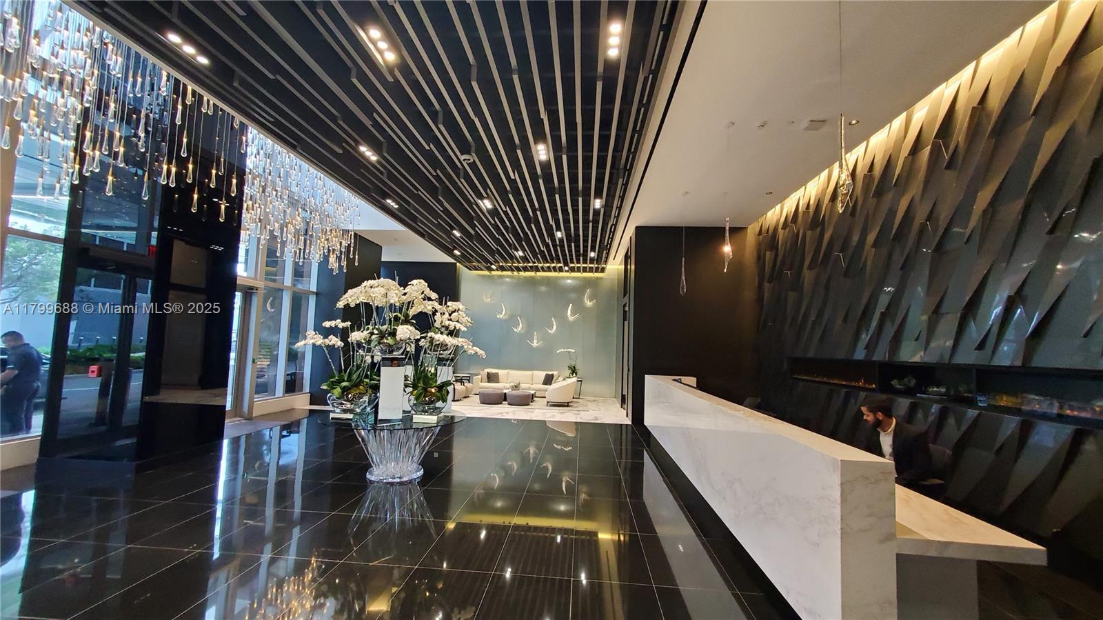 Paramount Miami World Cent - Residential