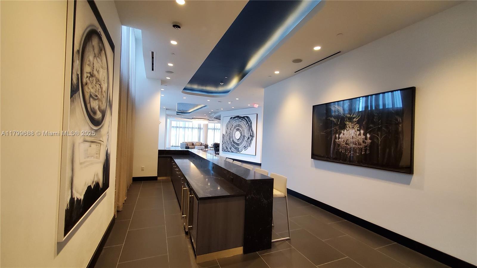 Paramount Miami World Cent - Residential