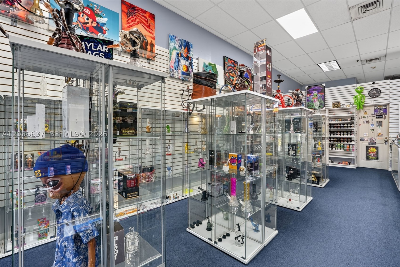 Smoke Shop for Sale in Tamiami