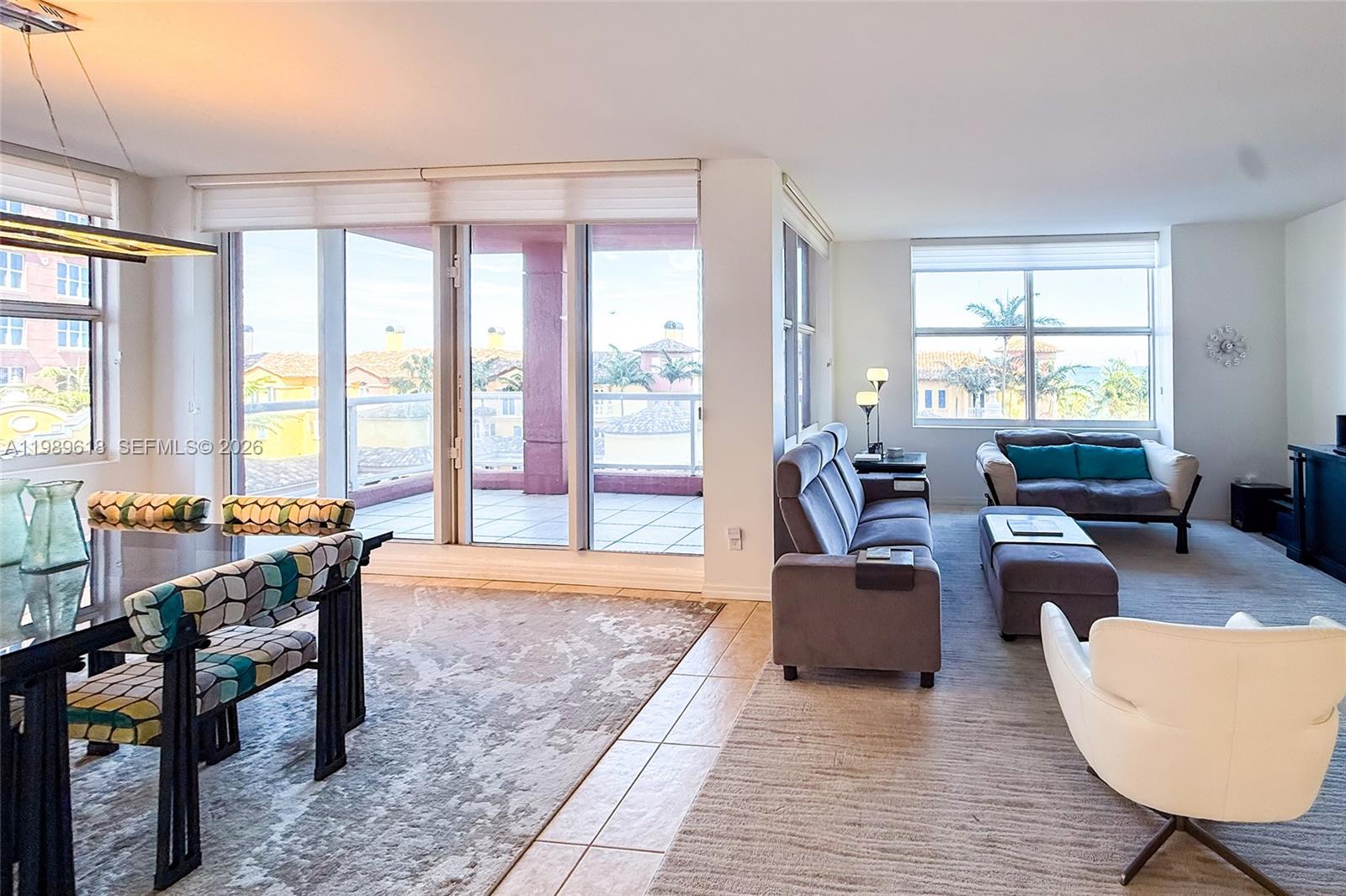 PALMS TOWER ONE CONDO - Residential