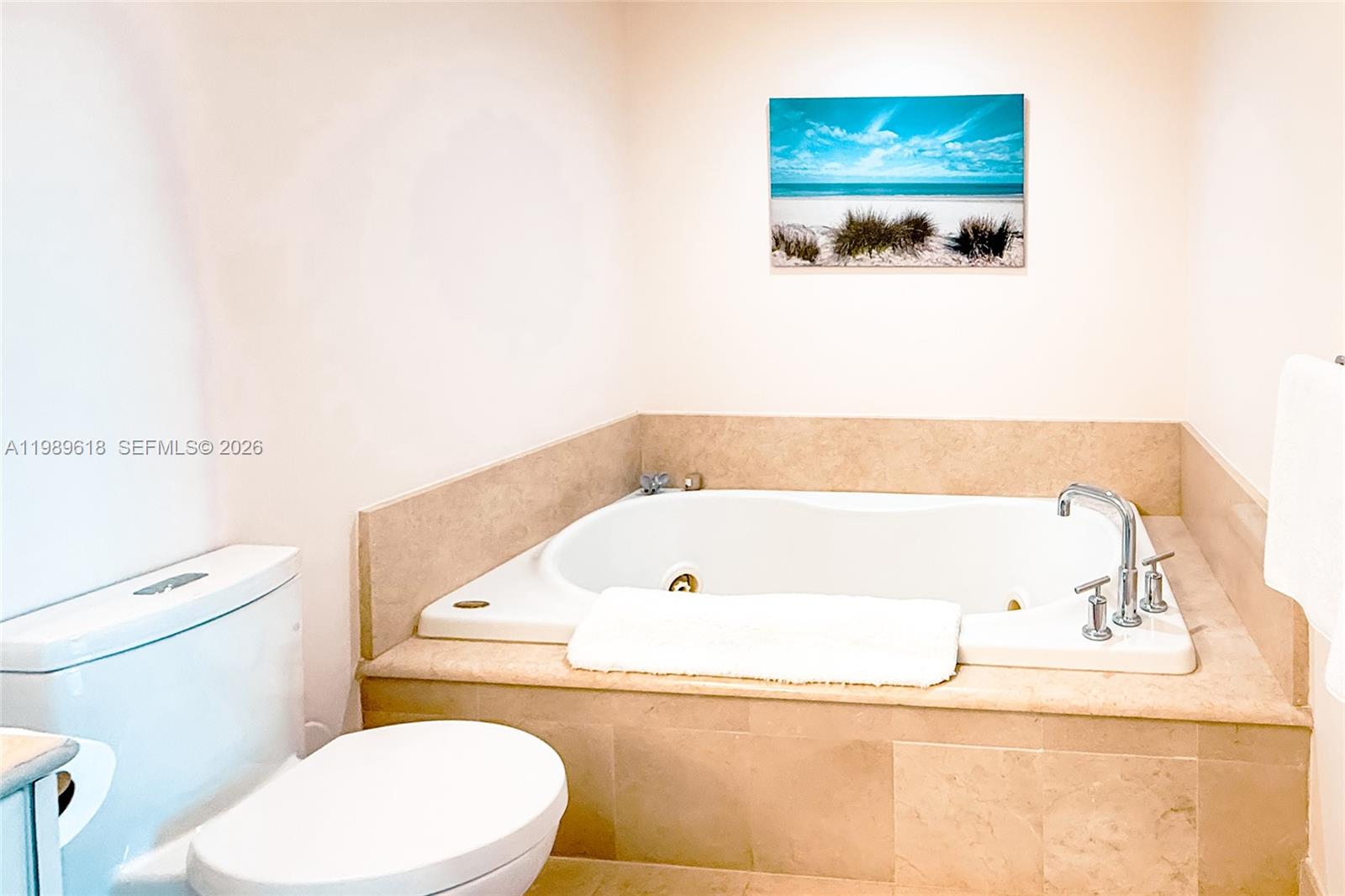 PALMS TOWER ONE CONDO - Residential